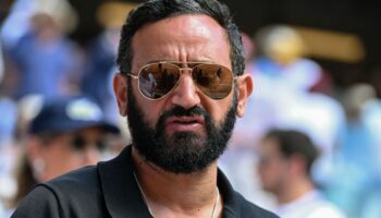 Cyril Hanouna est-il en train de vivre ses derniers mois sur les chaînes de Bolloré ?